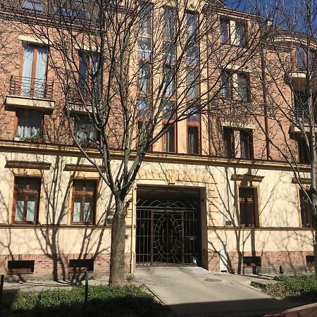 Ik Apartment ديبريتْسين المظهر الخارجي الصورة